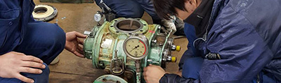 機械整備